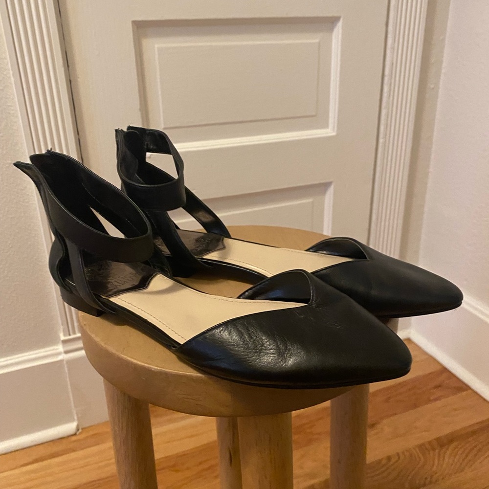Vince Camuto sleek pointed toe leather flats with ankle strap. Size 9.
